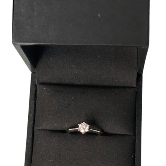 Francis Claire Silla Moissanite Ring - 0.42 Carat DEF - Size 8 - Picture 3 of 10